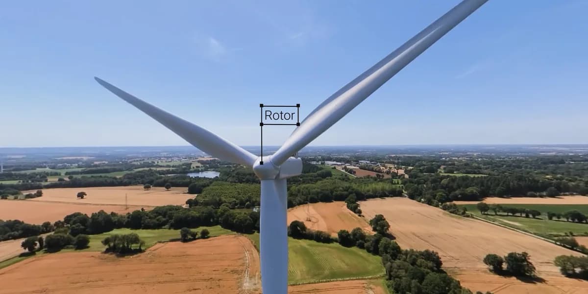 Vue à 360° à hauteur de rotor d'une éolienne du Groupe IEL, avec une étiquette 3D nommant la pièce