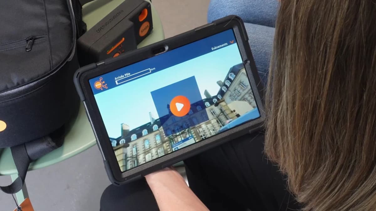 Person in VR session