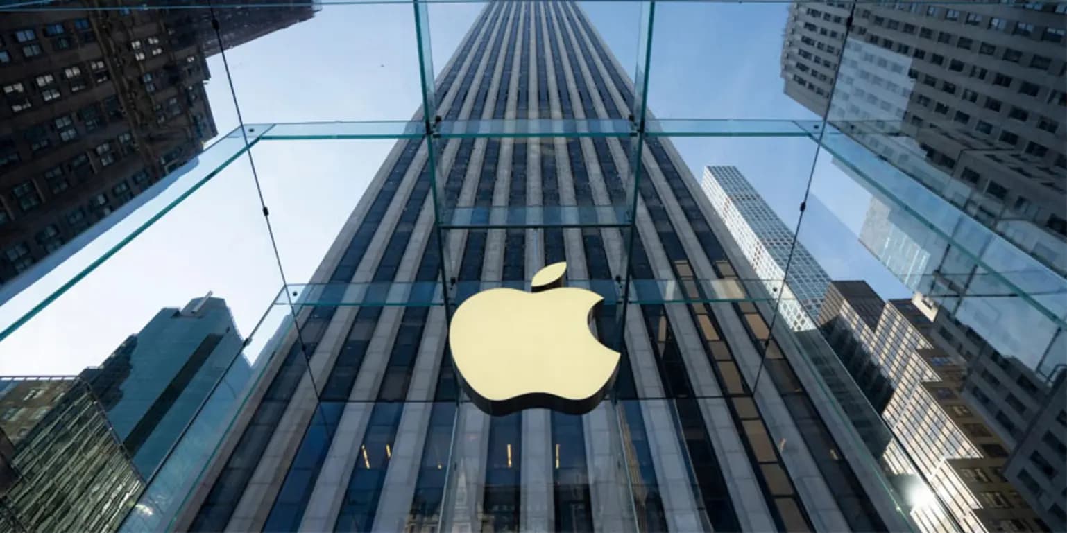 John Ternus, Apple et le virage vers l’IA locale et spatiale