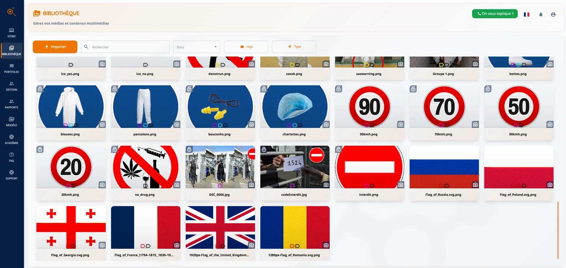 Back-office easystory360 - bibliothèque de médias du parcours sécurité Cooperl : EPI, panneaux de signalisation et drapeaux multilingues